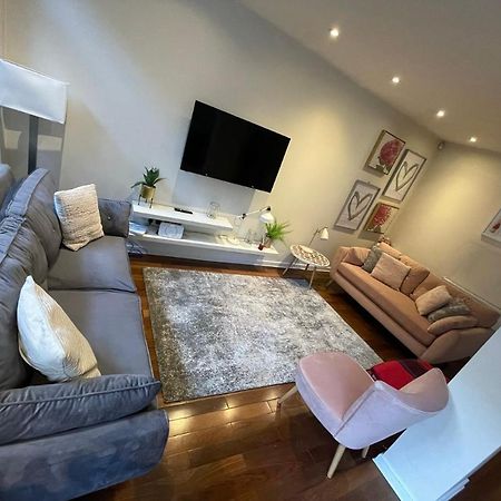 Large American Loft Style Apartment Close To Centre London Exterior photo
