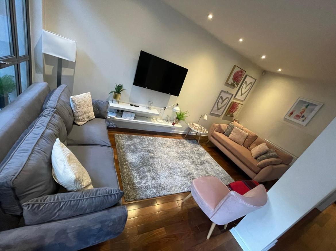 Large American Loft Style Apartment Close To Centre London Exterior photo